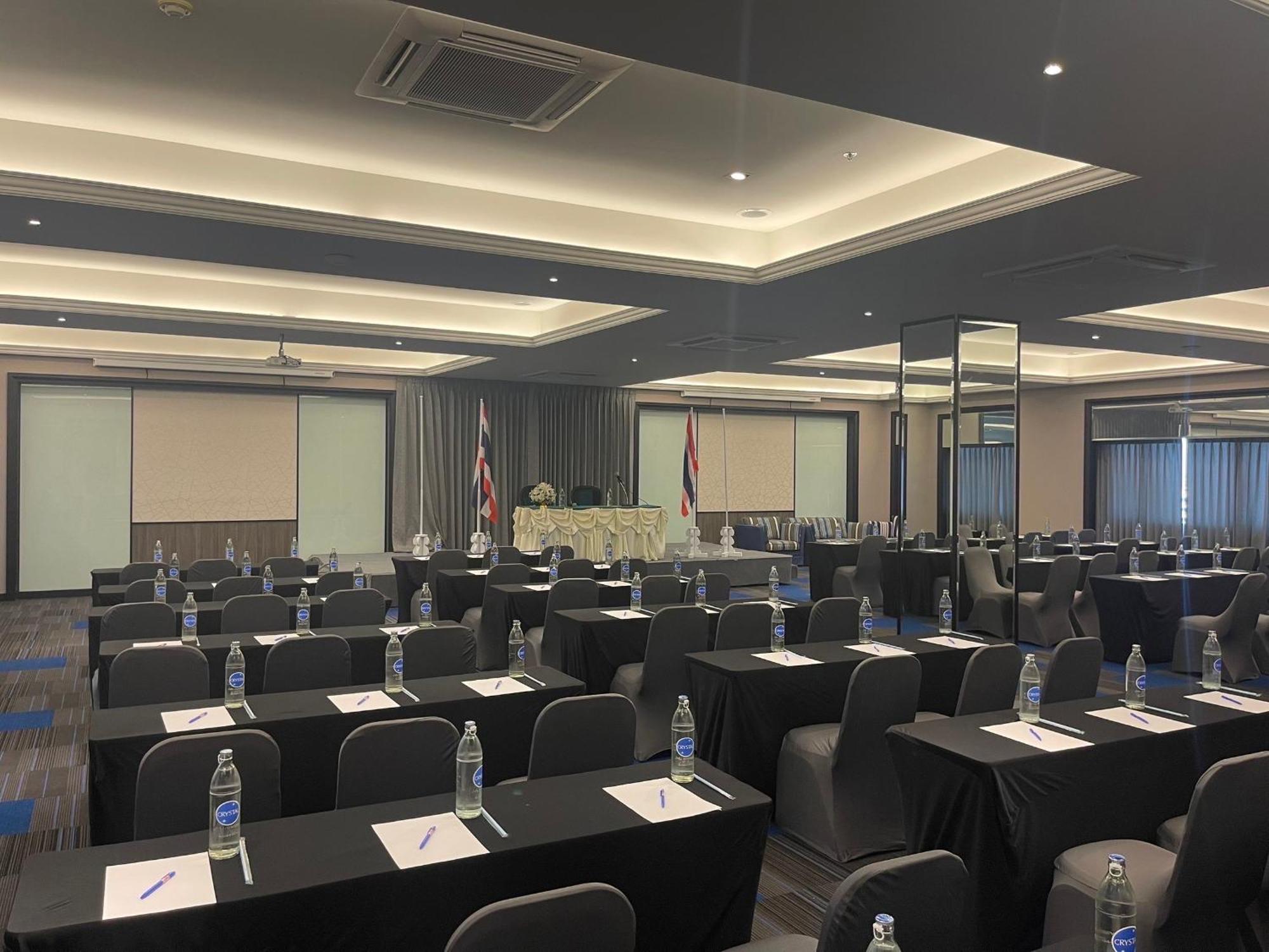 Hotel Witz Bangkok Ramkhamhaeng Extérieur photo