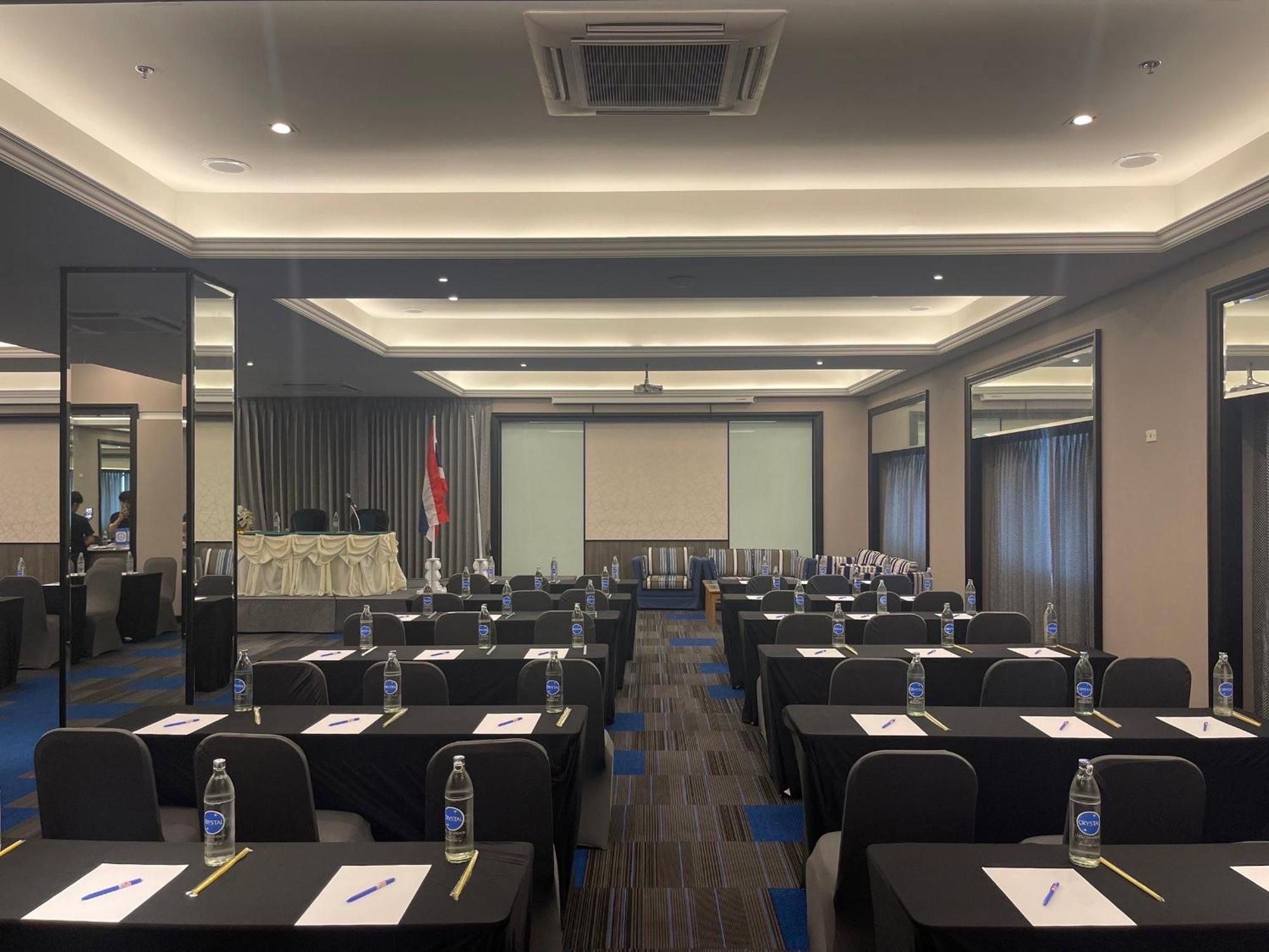 Hotel Witz Bangkok Ramkhamhaeng Extérieur photo