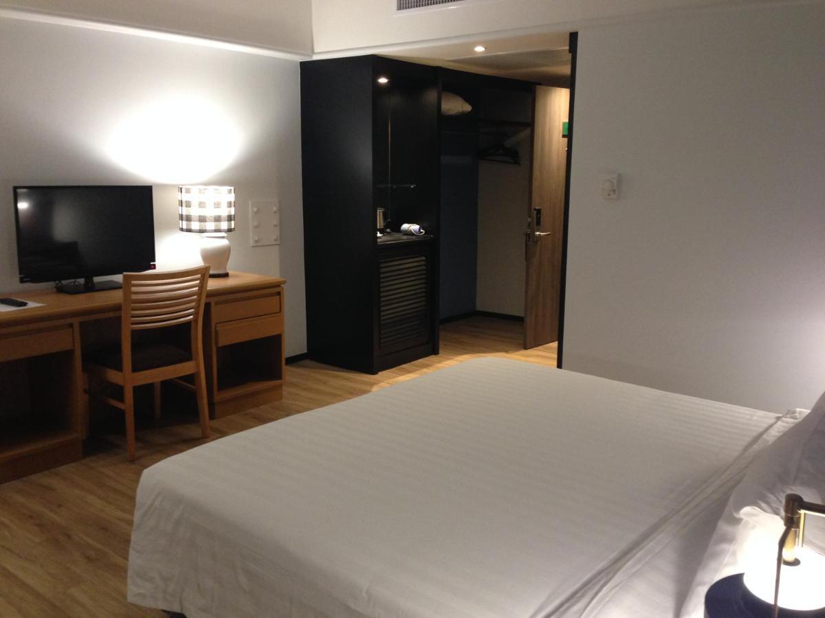 Hotel Witz Bangkok Ramkhamhaeng Extérieur photo